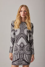 VESTIDO ESTAMPADO PUNTO CORTO
