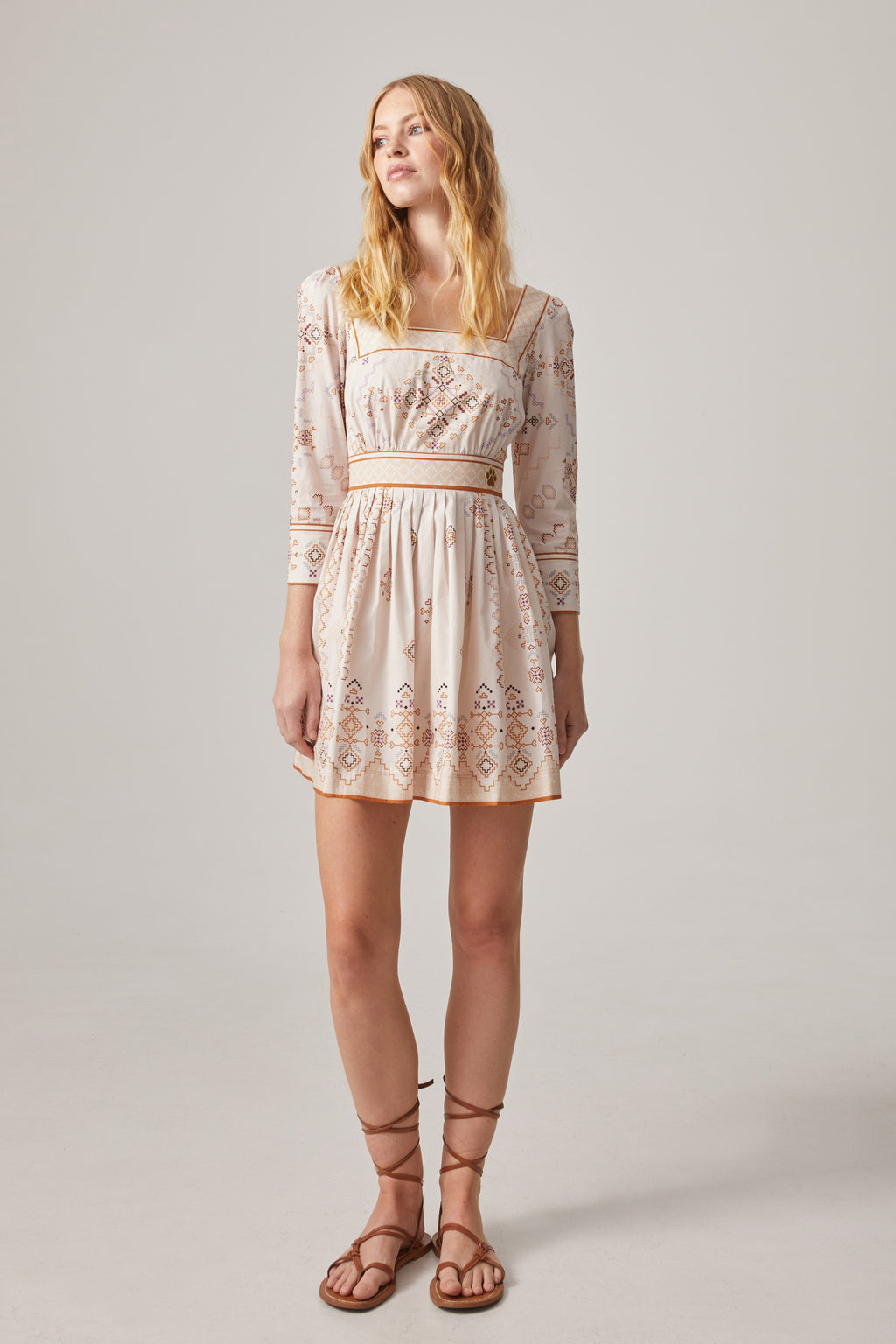 VESTIDO ALGODÓN ESTAMPADO PUNTO DE CRUZ