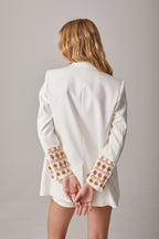 BLAZER BLANCA RECTA PUNTO DE CRUZ