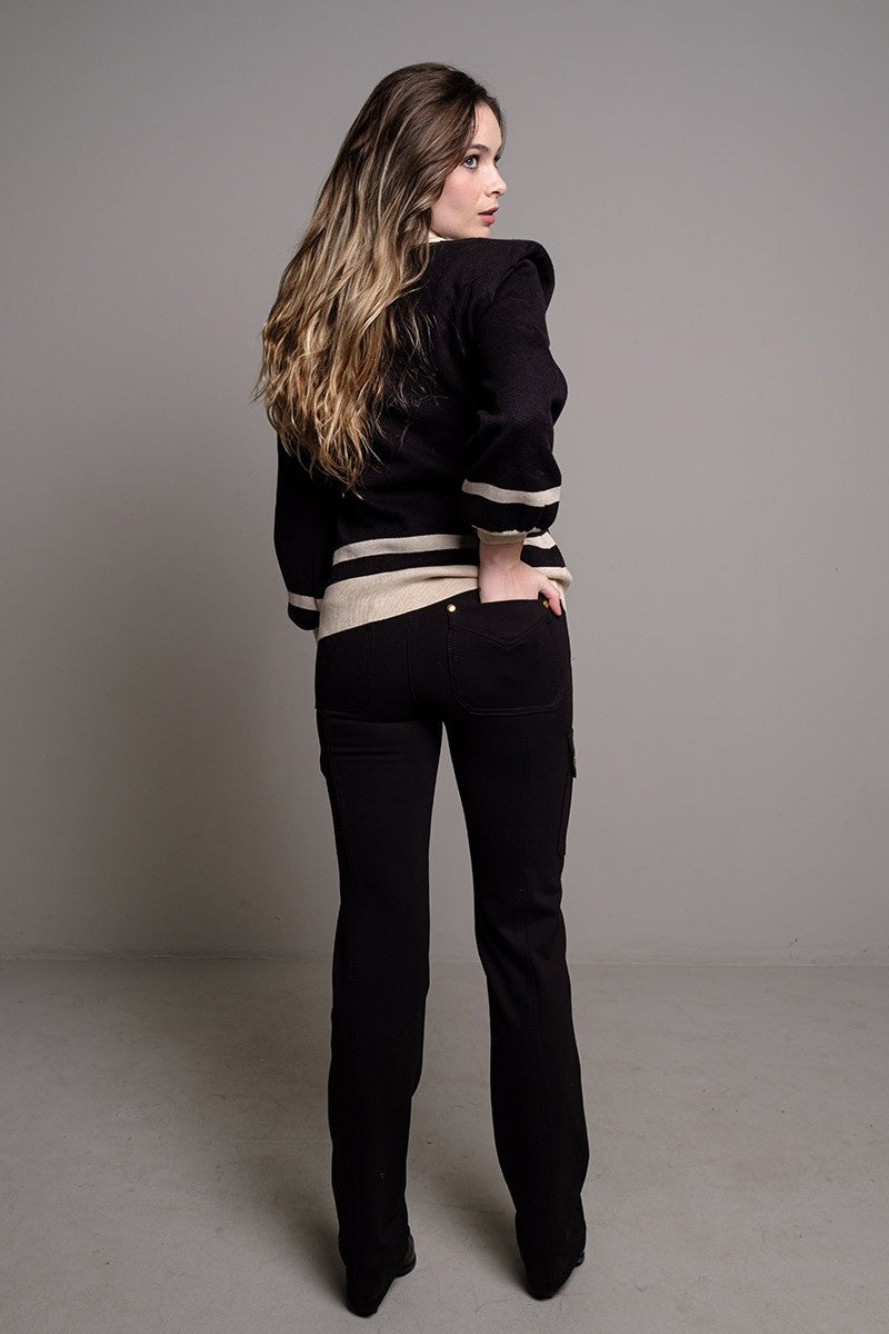 PANTALÓN BOLSILLOS LATERALES NEGRO