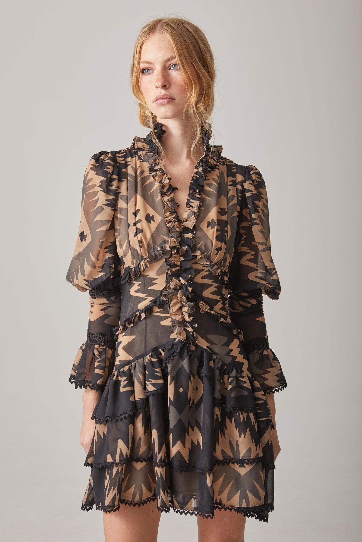 VESTIDO ROMANTICO EN GASA MANGA JAMON