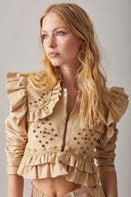 BEIGE SHORTS WITH BELT