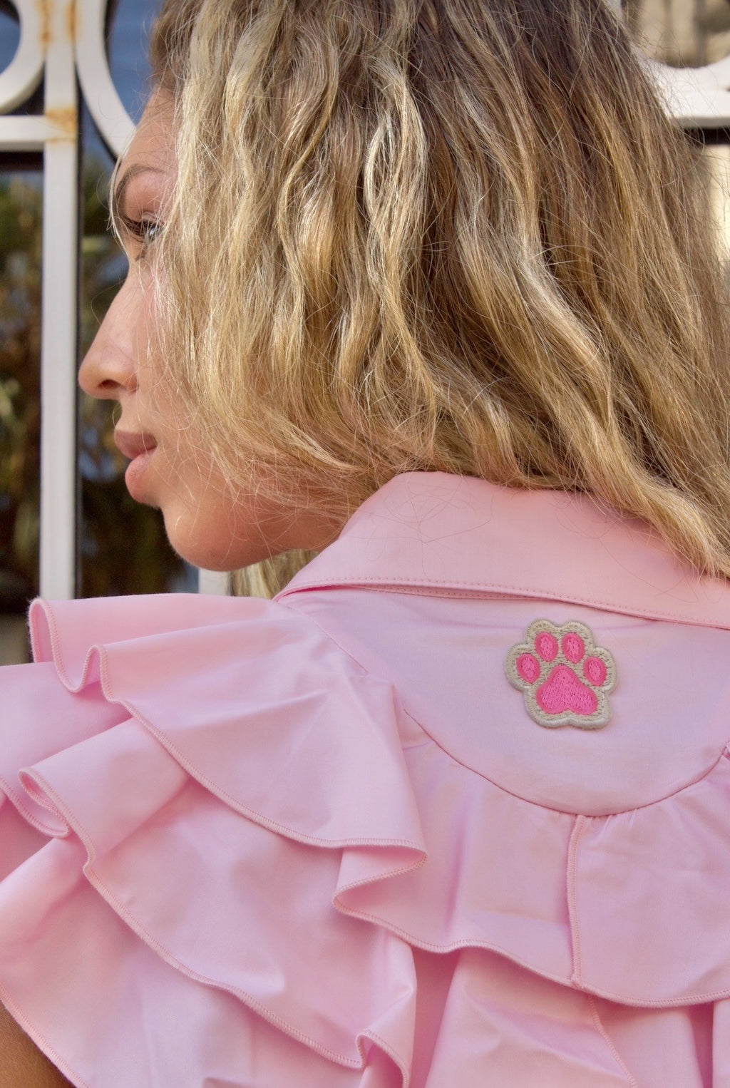 CAMISA ALGODÓN VOLANTES ROSA BEBE