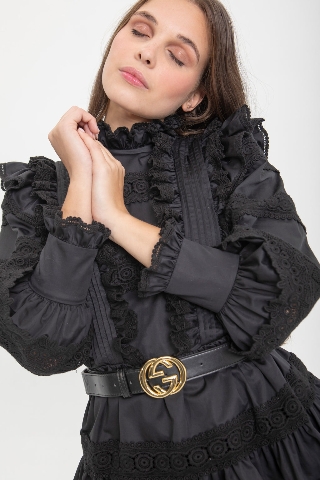 VESTIDO ENTREDOS NEGRO