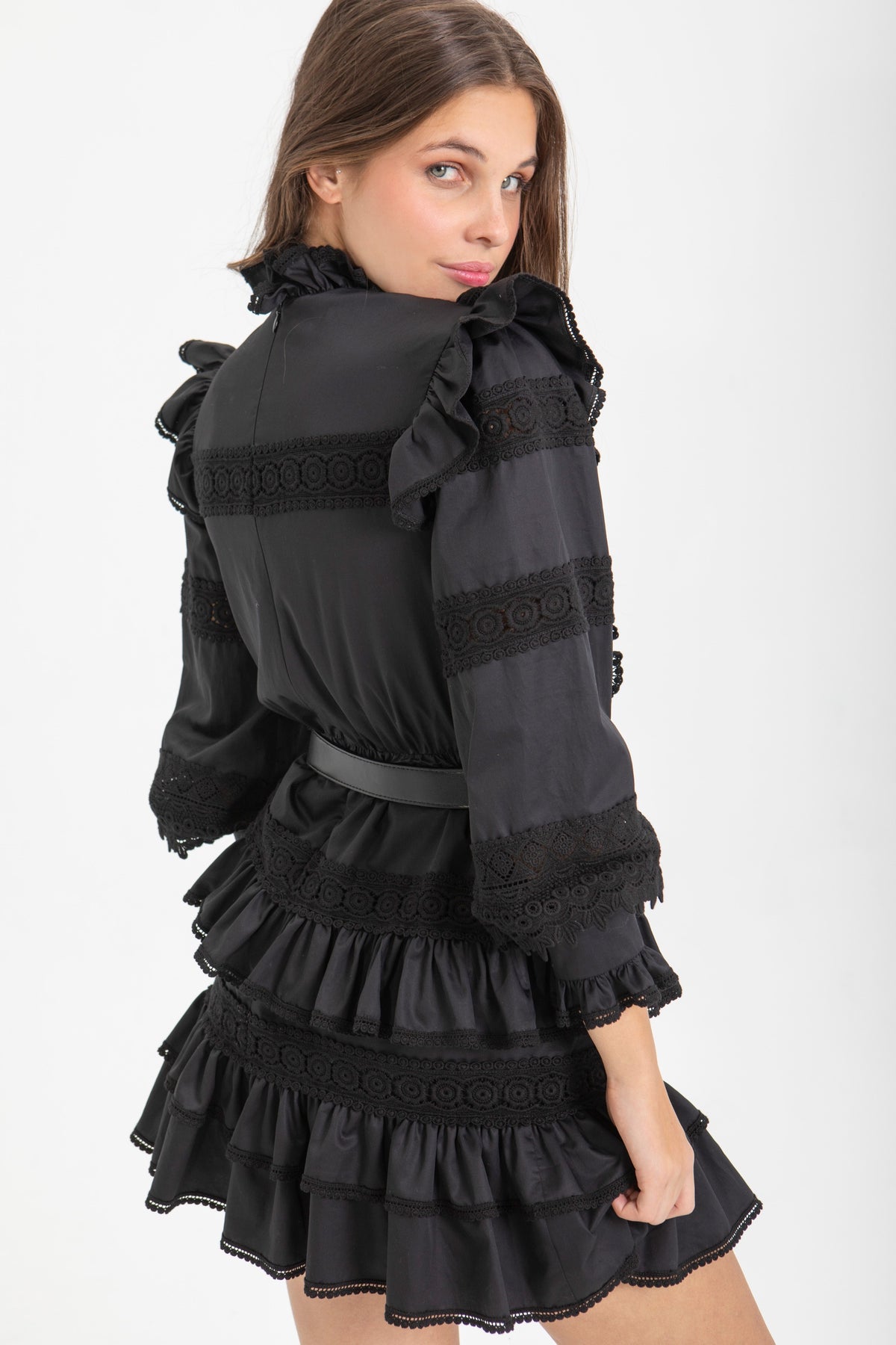 VESTIDO ENTREDOS NEGRO