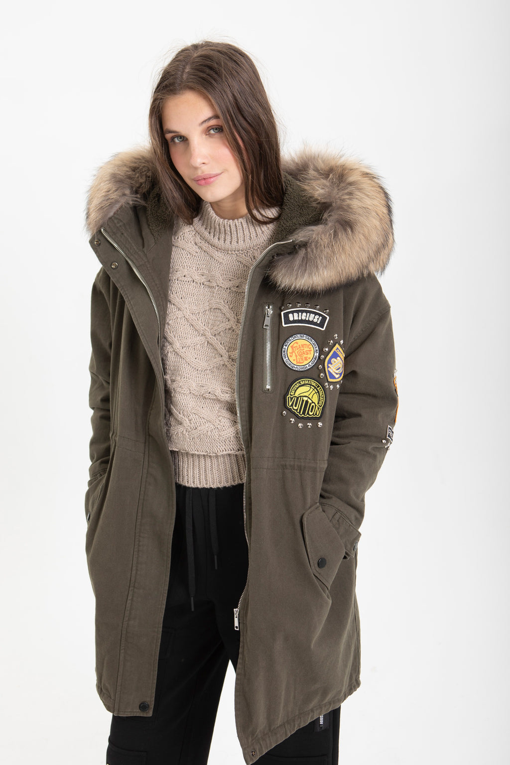 PARKA CON PELO CAPUCHA