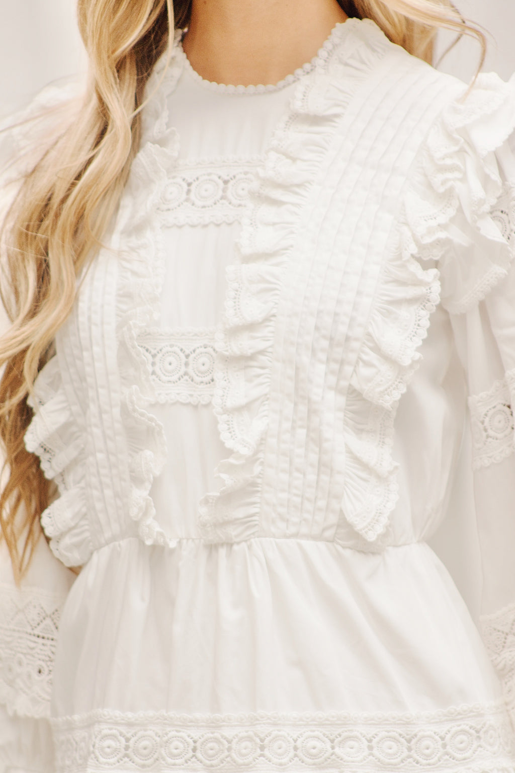 VESTIDO ENTREDOS CRUDO
