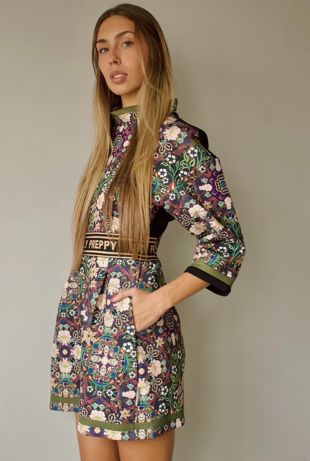 VESTIDO NEOPRENO FLOWERS