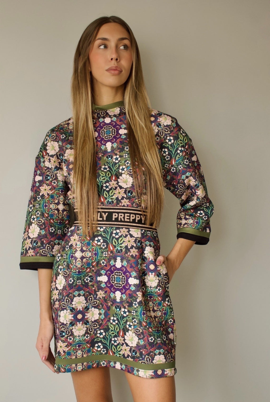 VESTIDO NEOPRENO FLOWERS