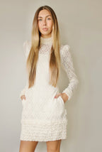 VESTIDO ENCAJE MINIVOLANTES CRUDO