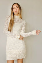 VESTIDO ENCAJE MINIVOLANTES CRUDO