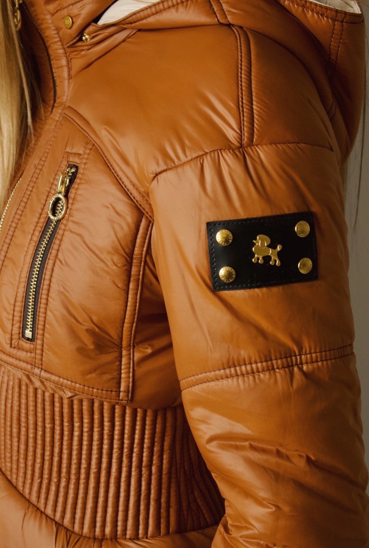 SHORT ELASTIC WAIST PARKA RUST