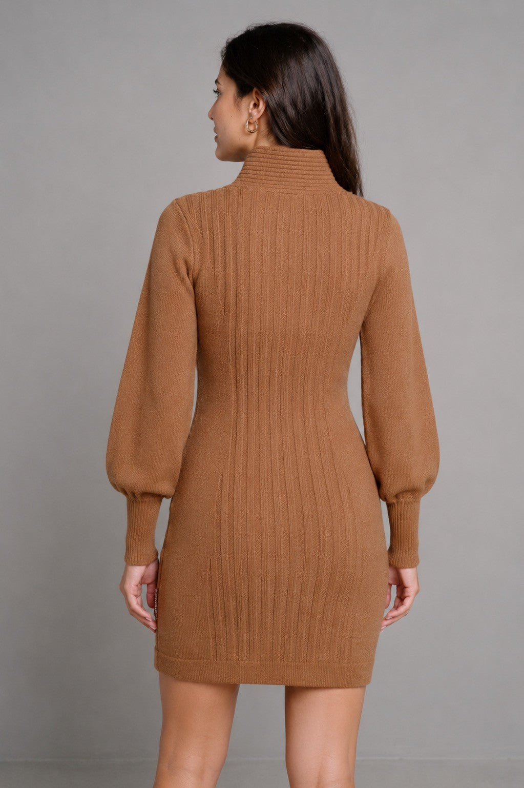 VESTIDO TRICOT CANALÉ CAMEL