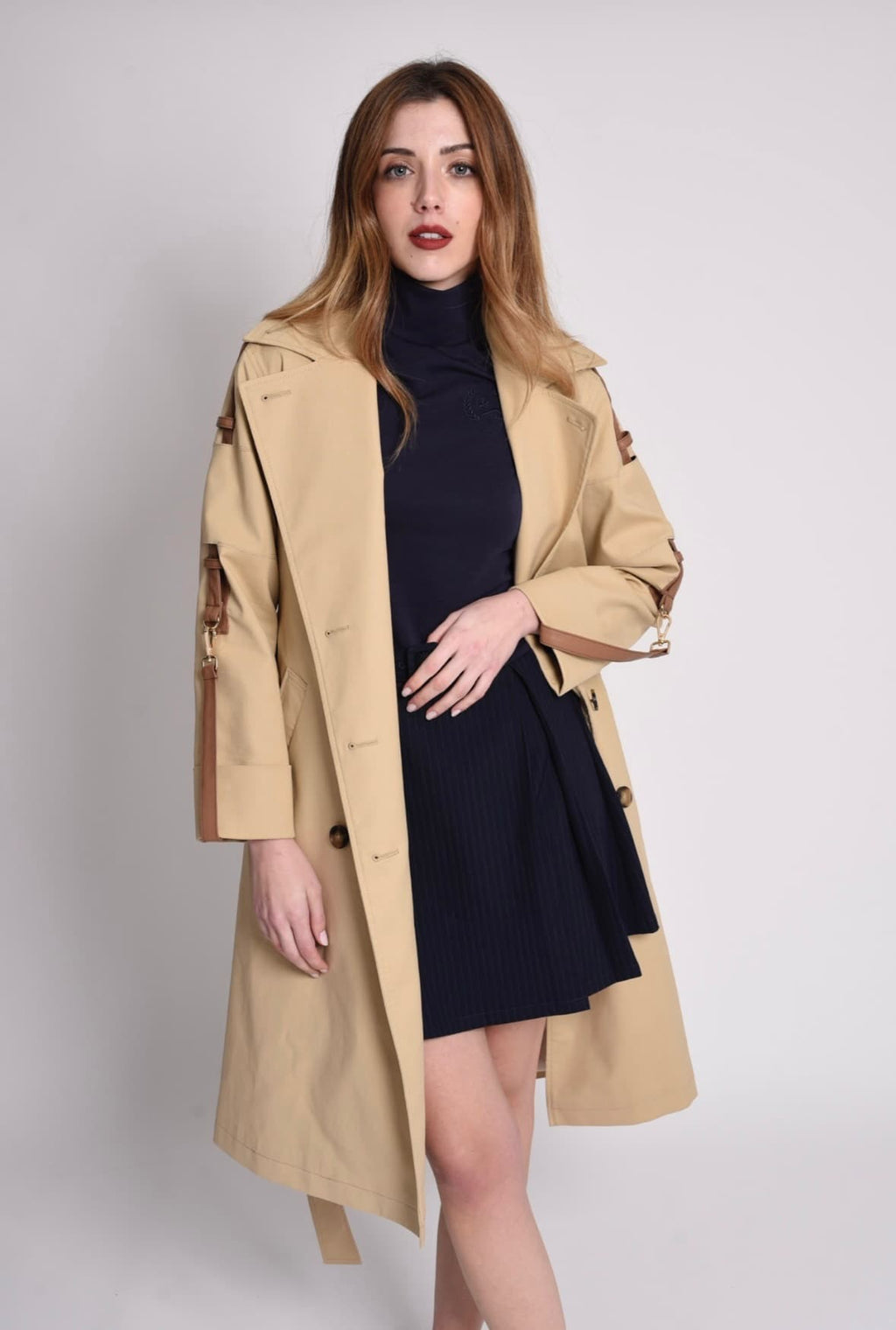 TRENCH CORREAS