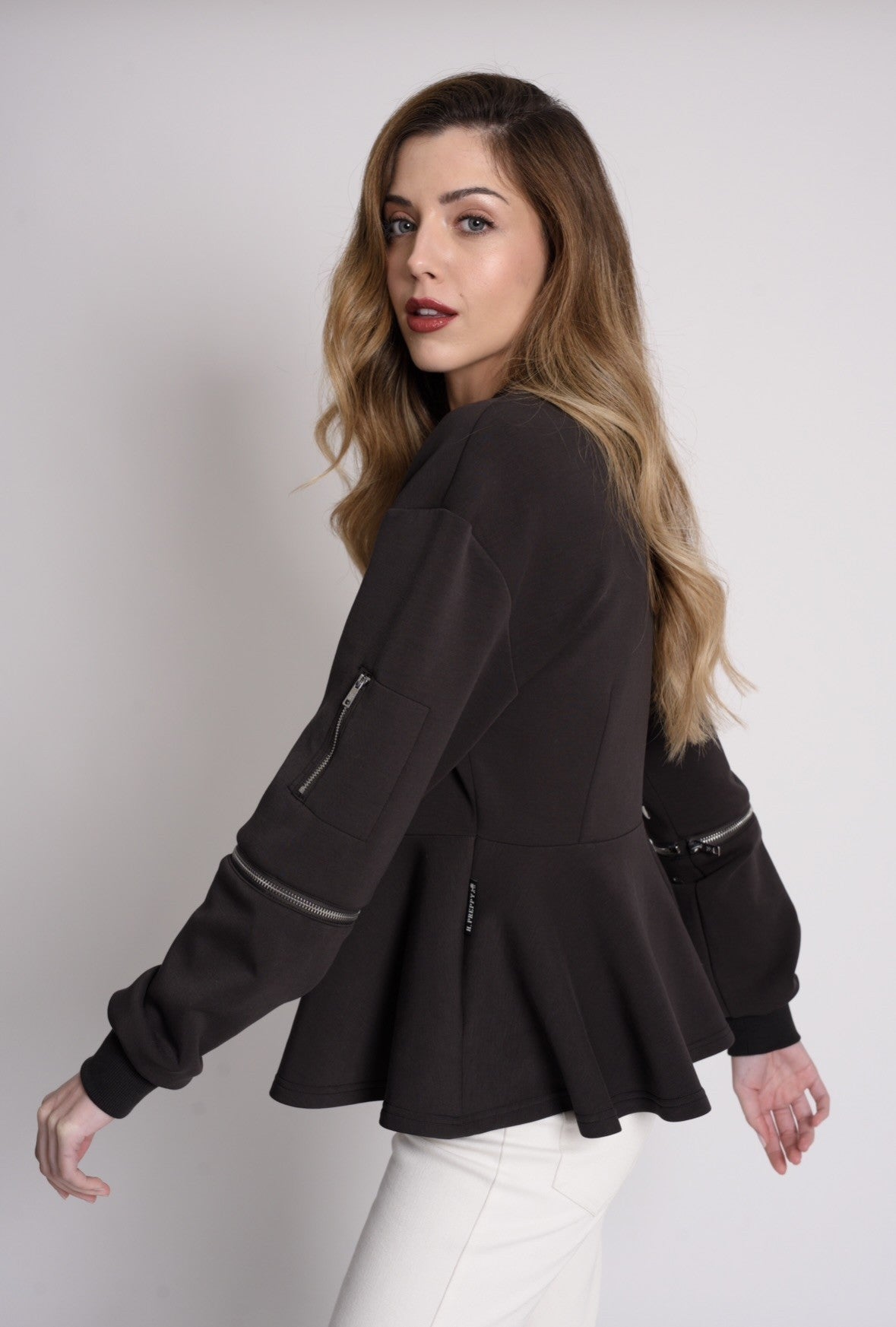 ROMA KNIT CREW NECK SWEATSHIRT