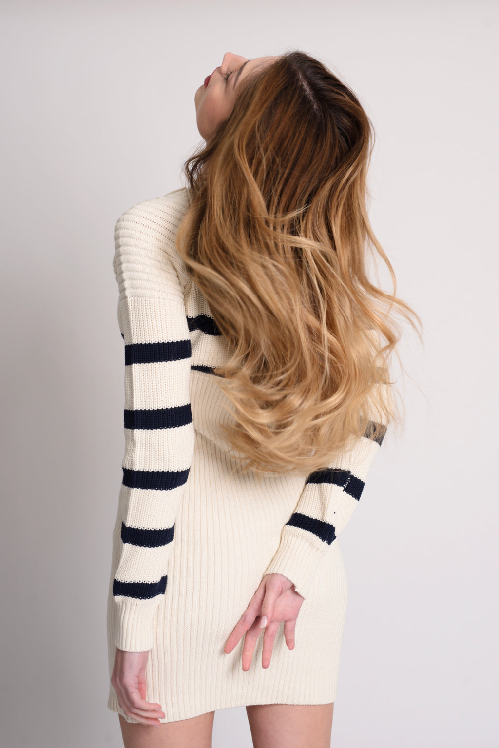 VESTIDO PUNTO RAYAS CRUDO-MARINO